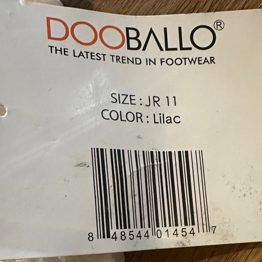 NEW Heart by DooBallo Lilac Flip Flops with Dust Bag size 11
